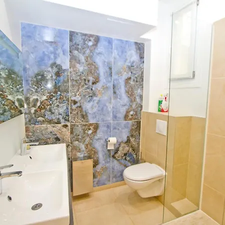 Holiday home Promenade Des - Sea View 2bdr Nice